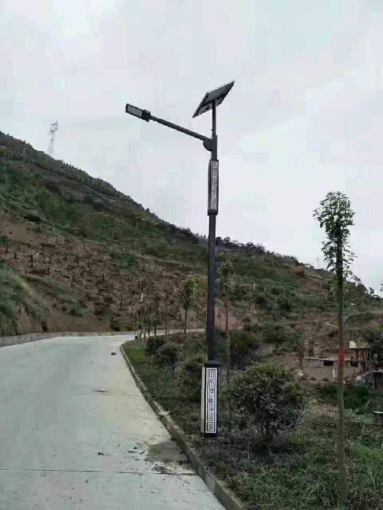 独山子区仿古太阳能路灯